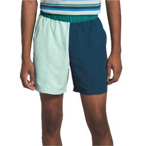 The North Face Swim Trunks Class V Pull-On Trunk with brief-liner Men’s Small
